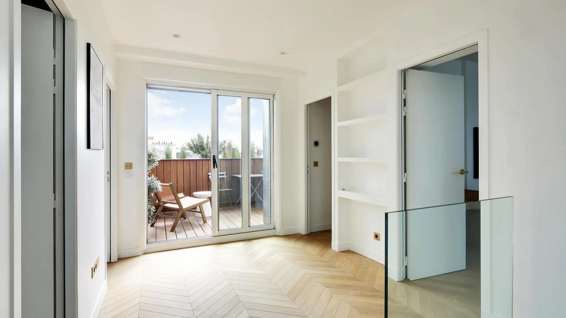 Appartement Maison Galante's With Services In La Madeleine - Opera Parijs