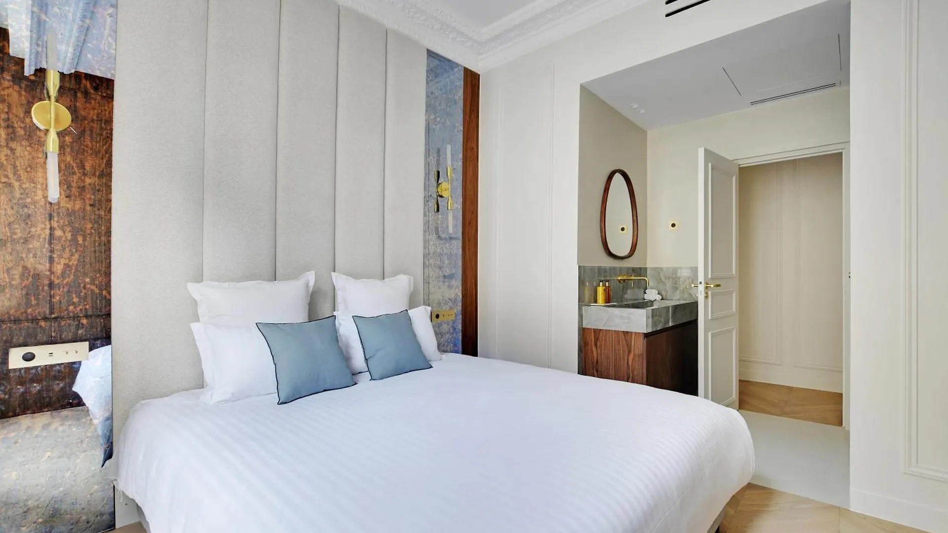 Maison Galante's With Services In La Madeleine - Opera Appartement *