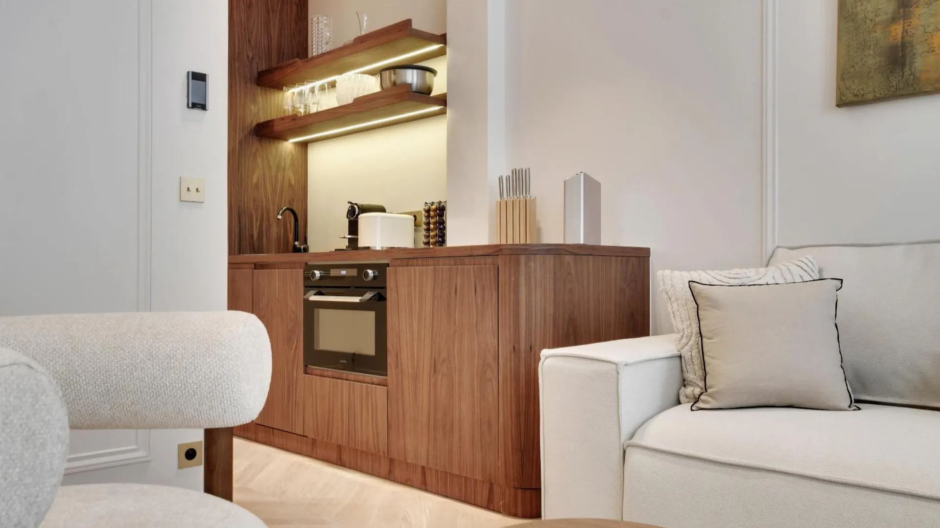 Maison Galante's With Services In La Madeleine - Opera Apartment Paris